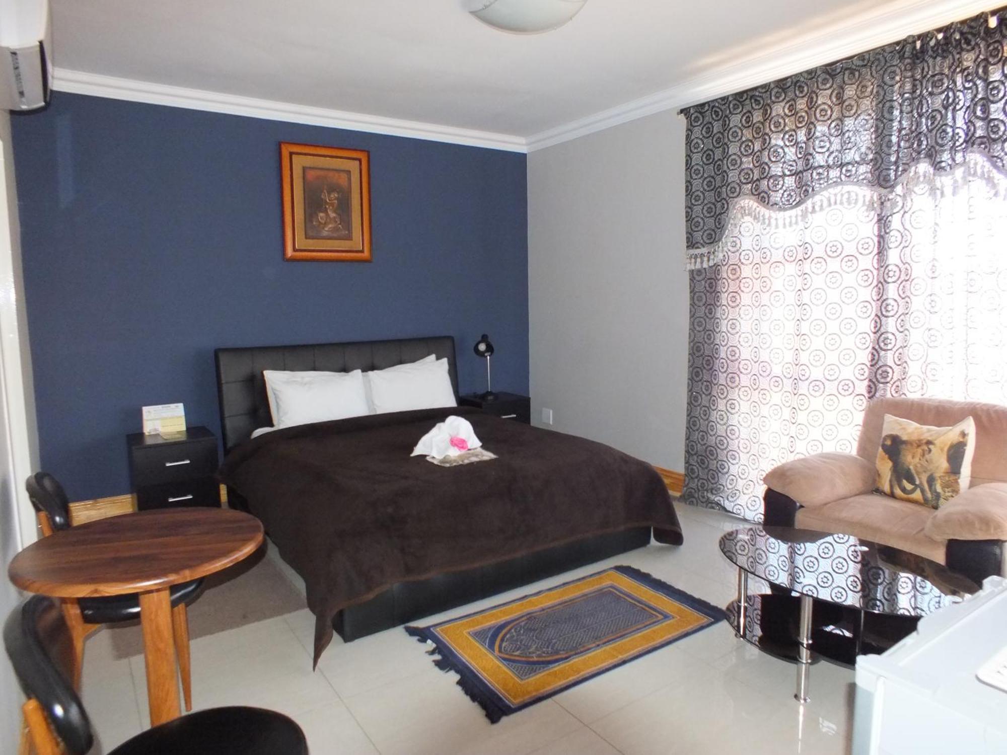 Royal Castle Guest House Windhoek Ruang foto